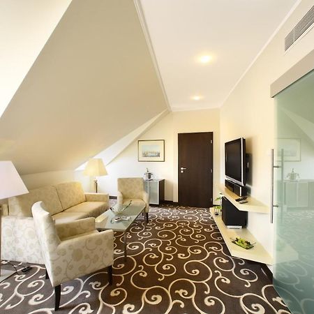 แกรนด์ โฮเทล โบฮีเมีย Hotel ปราก ห้อง รูปภาพ Suite