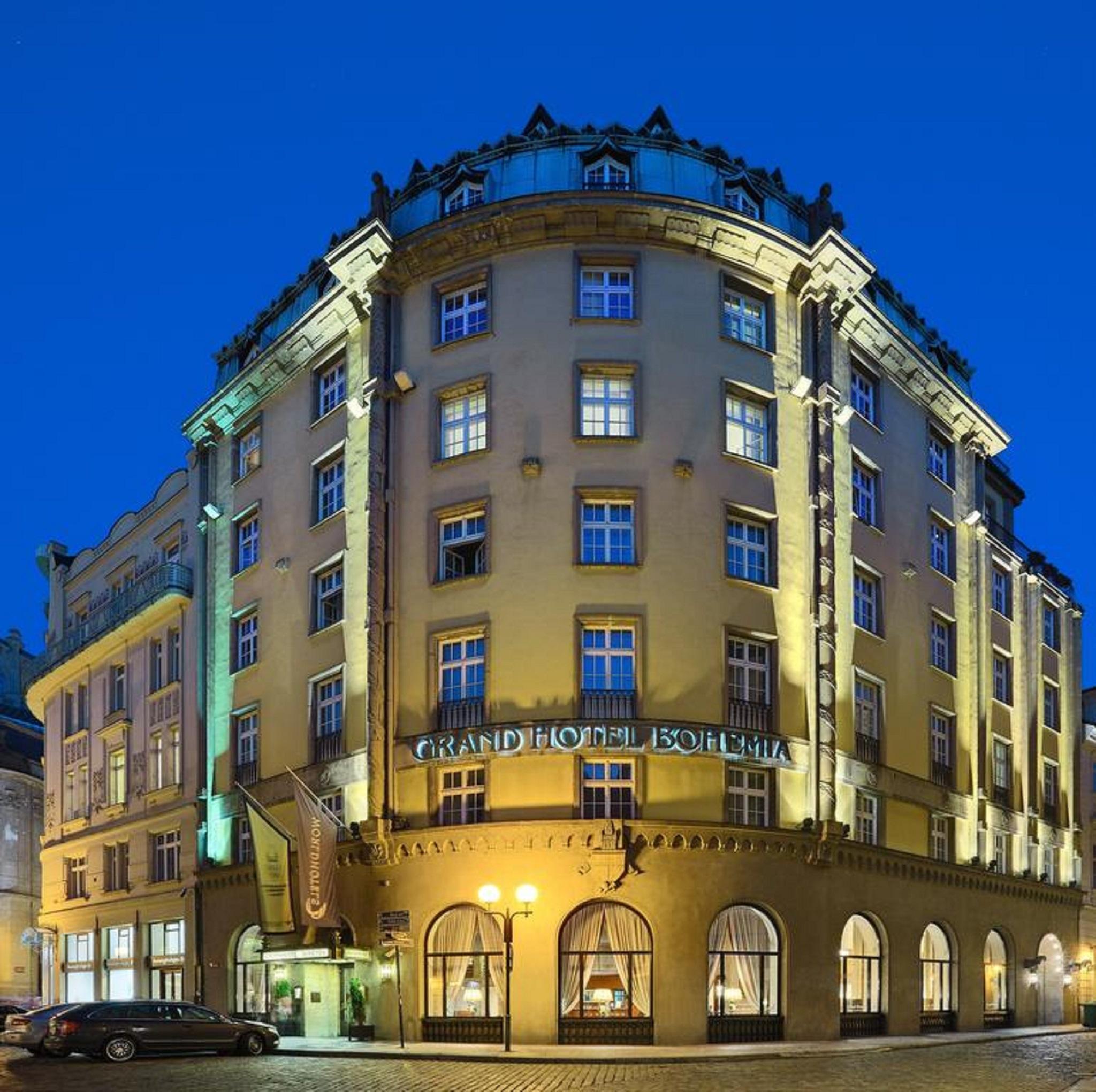 แกรนด์ โฮเทล โบฮีเมีย Hotel ปราก ภายนอก รูปภาพ Grand Hotel Bohemia