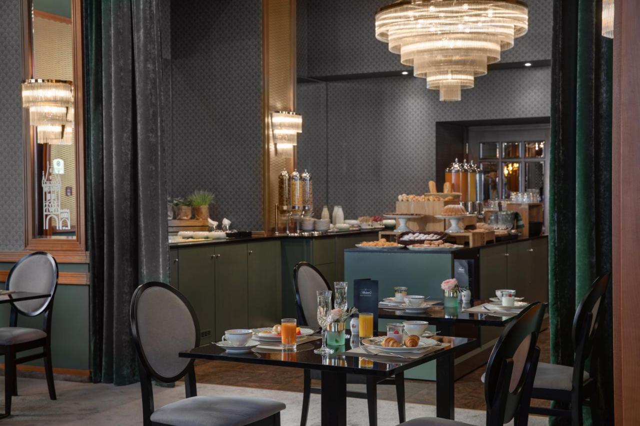 แกรนด์ โฮเทล โบฮีเมีย Hotel ปราก ภายนอก รูปภาพ The restaurant