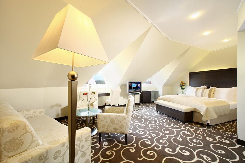แกรนด์ โฮเทล โบฮีเมีย Hotel ปราก ห้อง รูปภาพ Suite