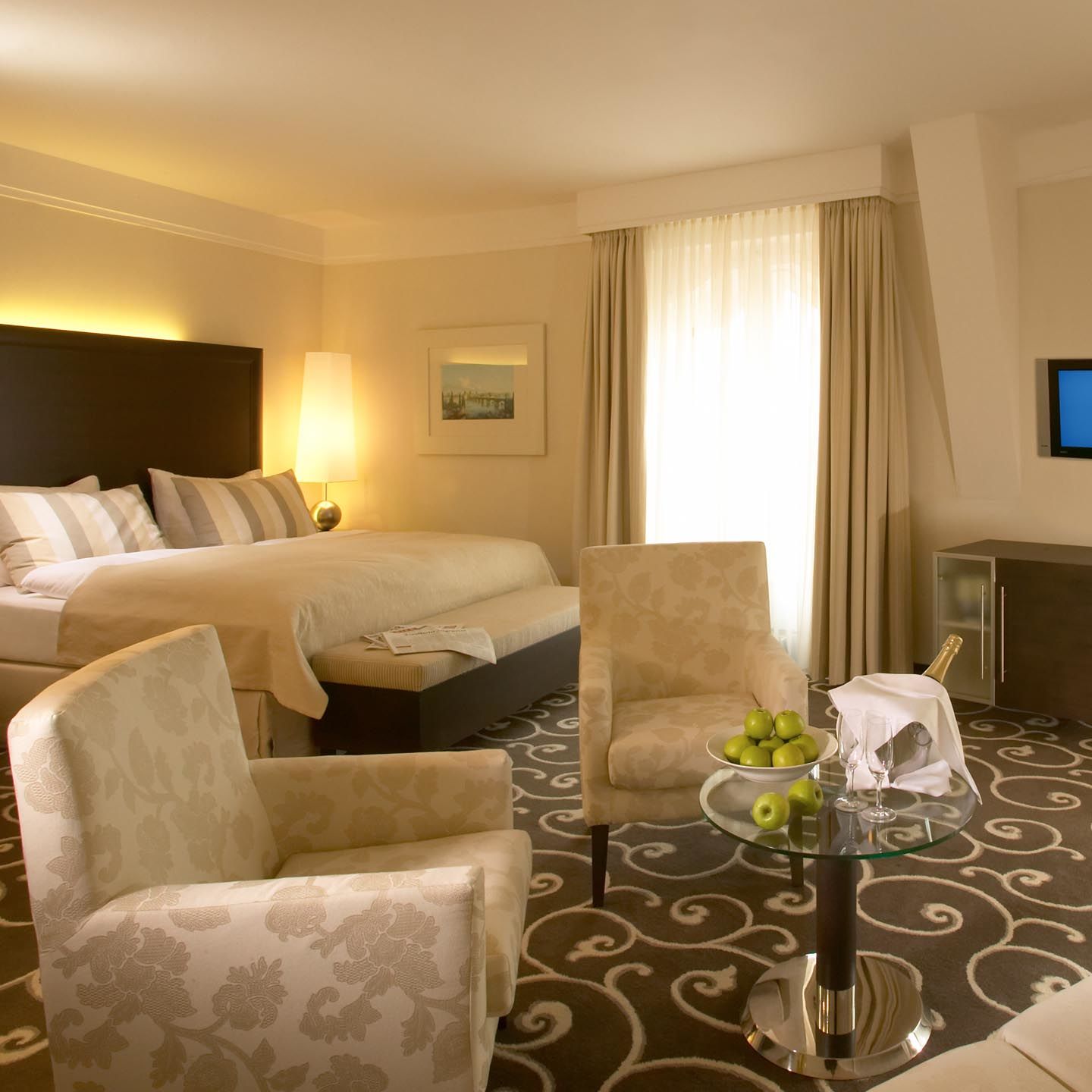 แกรนด์ โฮเทล โบฮีเมีย Hotel ปราก ภายนอก รูปภาพ A room at the hotel
